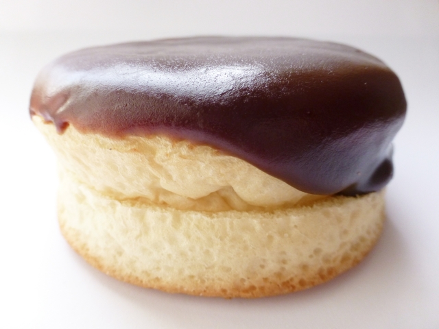 静岡の富士製パンのようかんパン